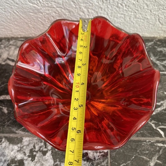 Vintage Glass Amberina Red Yellow 9 Petal Pedestal Compote/Bon Bon Candy Bowl. - Picture 7 of 8